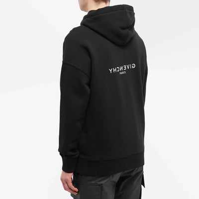 Givenchy – Kapuzenpullover mit umgekehrtem Logo in Schwarz