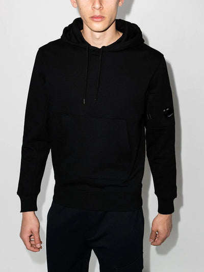 CP Company – Schwarzer Baumwoll-Hoodie mit Logo-Patch