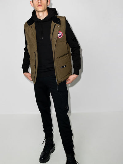 CP Company – Schwarzer Baumwoll-Hoodie mit Logo-Patch