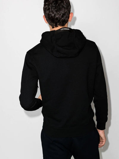 CP Company – Schwarzer Baumwoll-Hoodie mit Logo-Patch