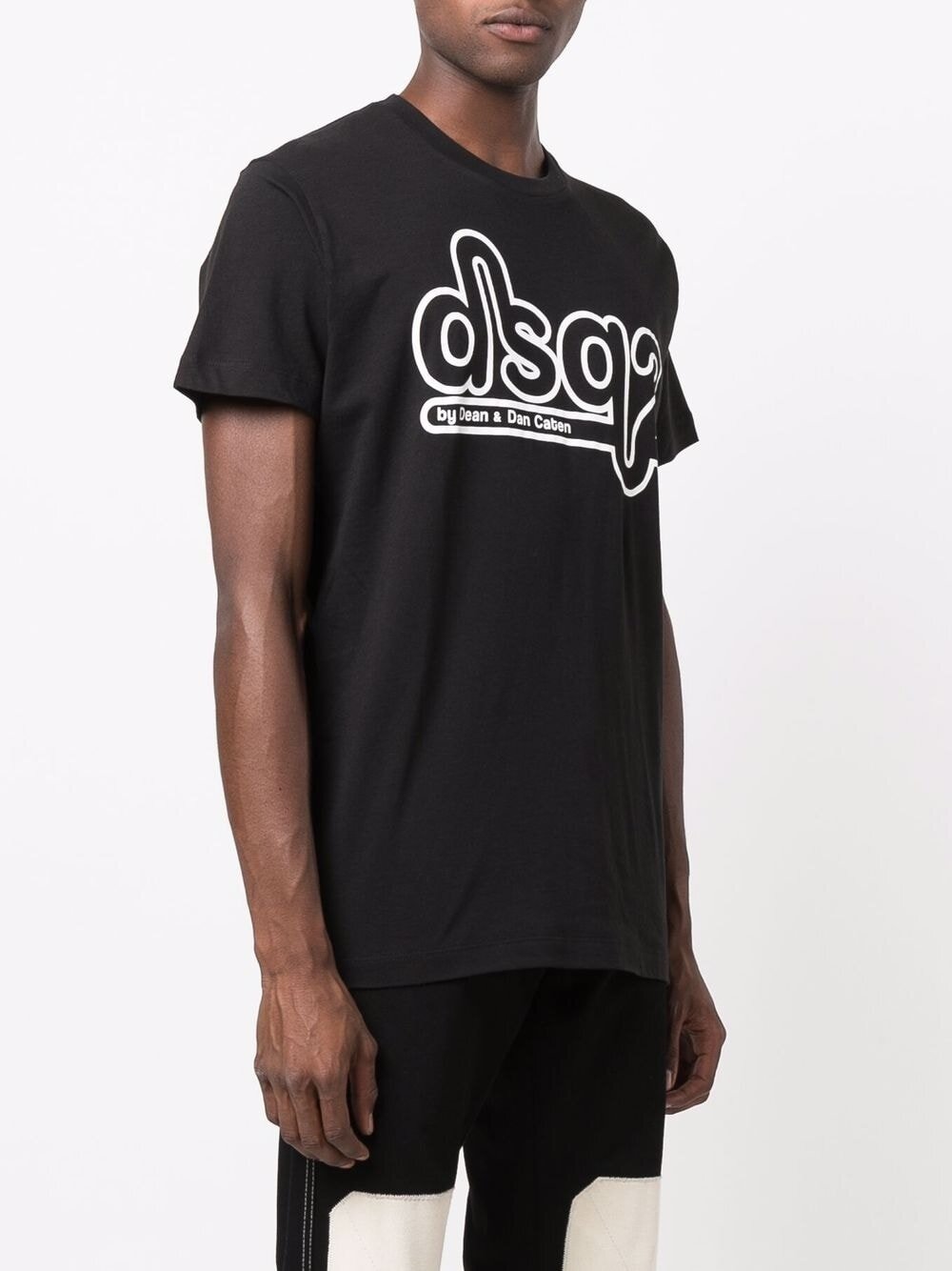 Dsquared2 – Schwarzes T-Shirt mit DSQ2-Logo