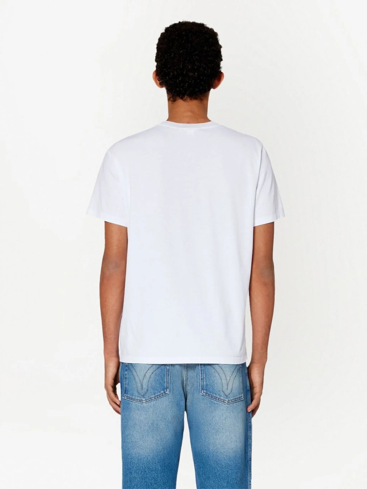 Ami Paris – T-Shirt „Ami De Coeur“ in Weiß mit rotem, gesticktem Logo
