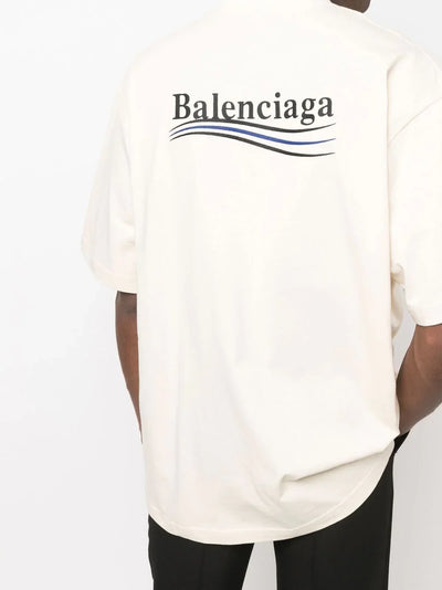 Balenciaga Political Campaign – T-Shirt mit blau gestreiftem Logo in Weiß