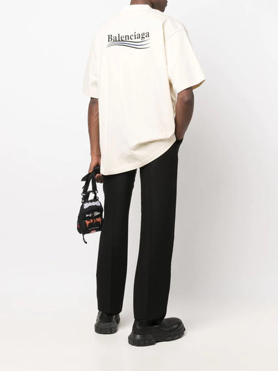 Balenciaga Political Campaign – T-Shirt mit blau gestreiftem Logo in Weiß