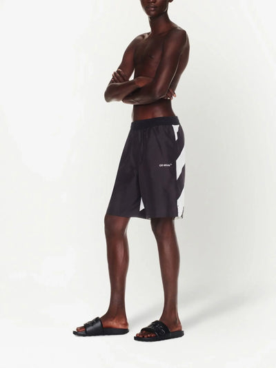 Off-White – Diag Surfer-Badeshorts in Schwarz