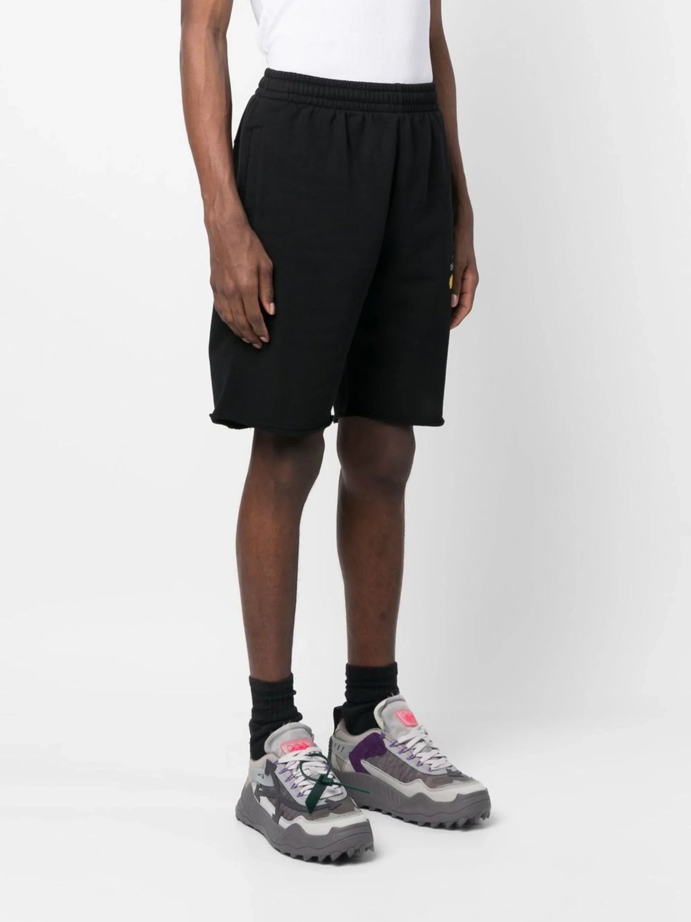 Off-White – Schwarze Shorts mit Brush Arrows-Logo-Print