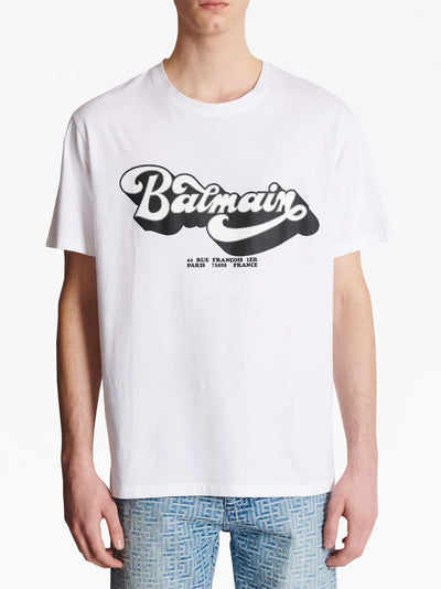Balmain – Weißes T-Shirt mit Logo-Print im Stil der 70er 