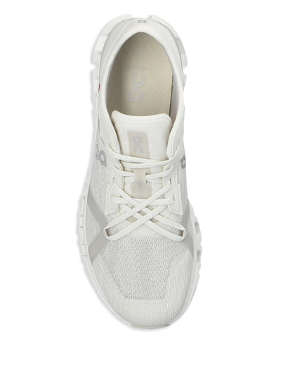 On Running – Cloud X 4 AD – Sneaker in Wolfsweiß