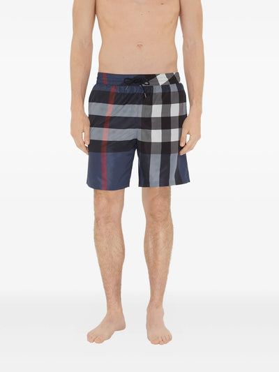 Burberry – Karierte Badeshorts in Marineblau