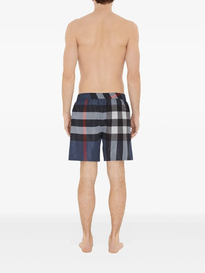Burberry – Karierte Badeshorts in Marineblau