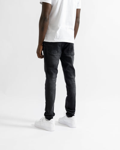Magiri „Marseille“ zerrissene Jeans in Schwarz