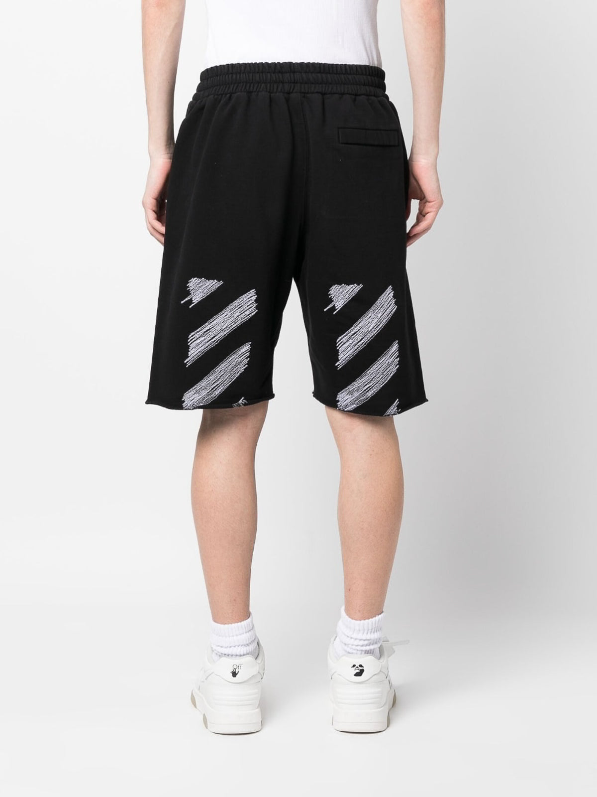Off-White Scrubber Diag Shorts Schwarz