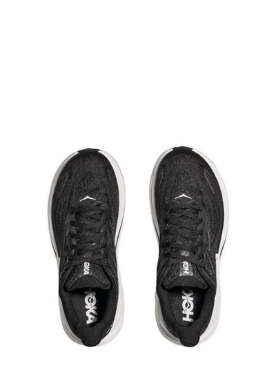 Hoka „Clifton 10“ Sneaker in Schwarz und Weiß
