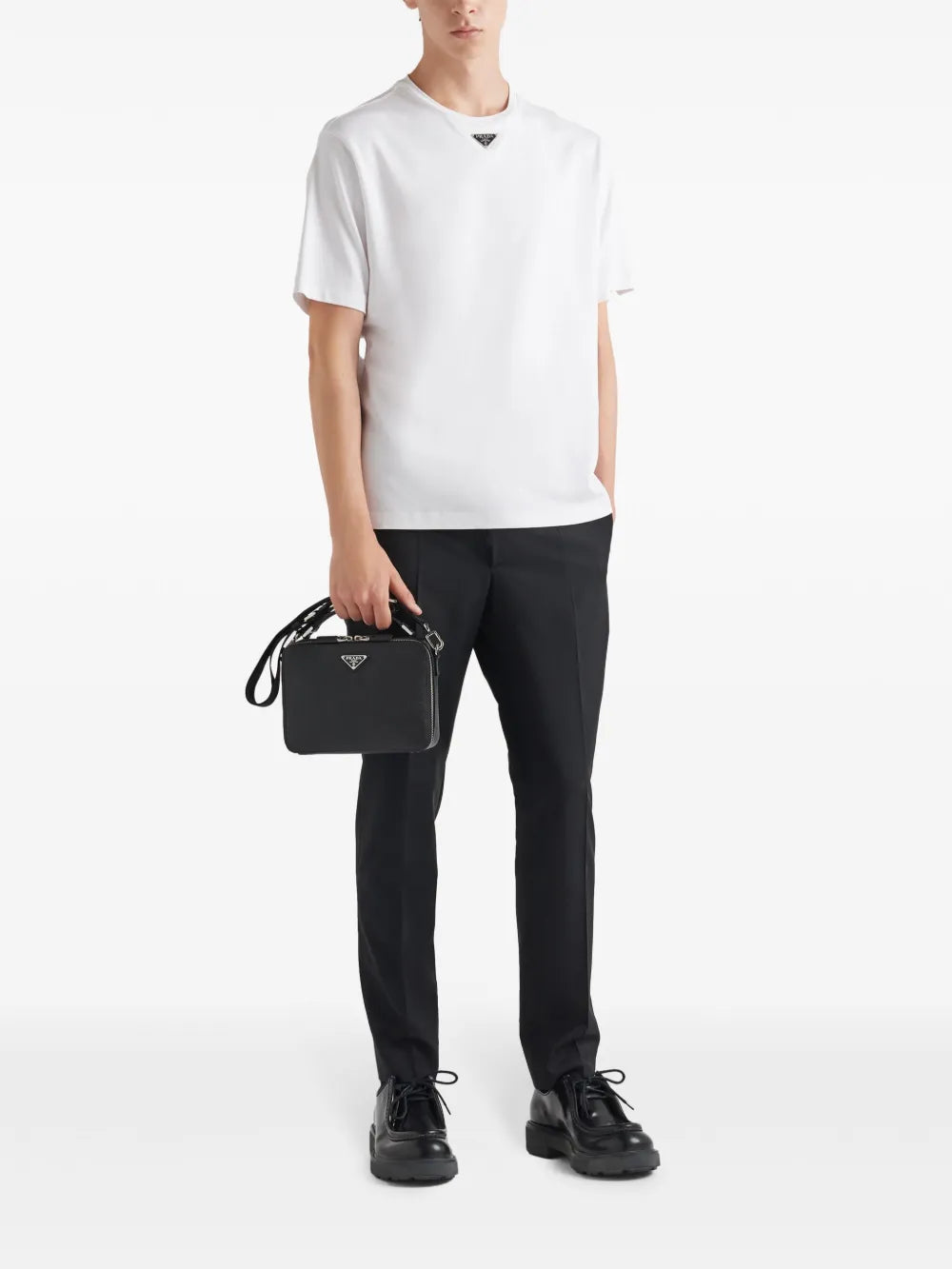 Prada – Weißes T-Shirt mit Dreiecksplakette