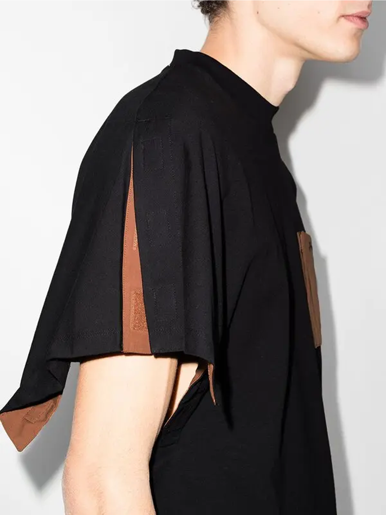 Jacquemus Le T-Shirt Yeru in Schwarz