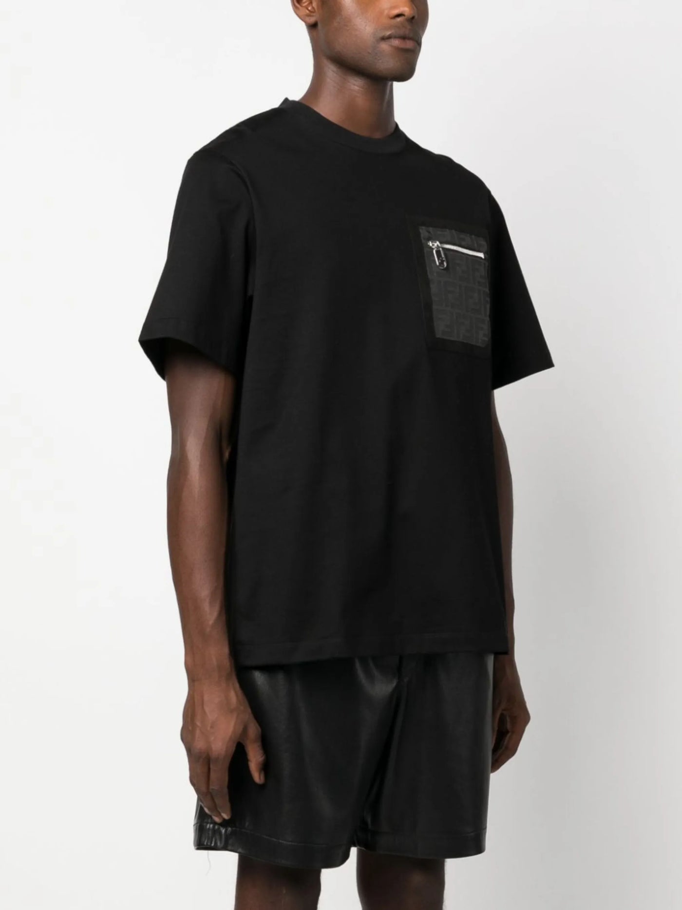 Fendi – Oversize-T-Shirt mit FF-Monogrammtasche in Schwarz