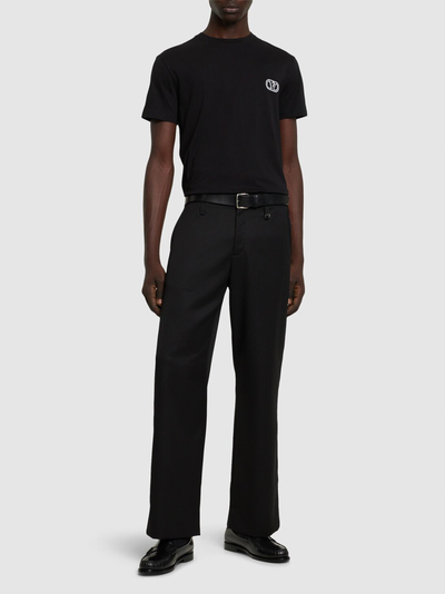 Valentino – Schwarzes T-Shirt mit VLogo-Signatur-Patch
