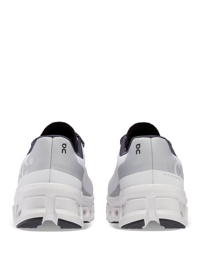 On Running – CloudMonster – Weiße Sneaker