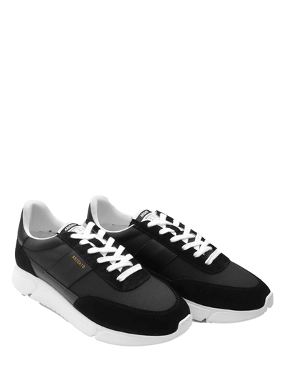 Axel Arigato – Genesis – Wildleder-Sneaker in Schwarz/Weiß