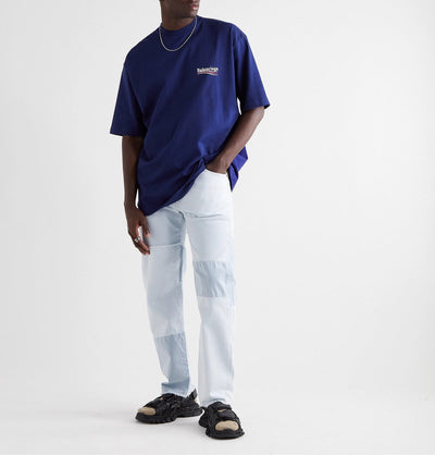 Balenciaga Oversized T-Shirt aus Baumwolljersey mit politischem Logo-Print Blau