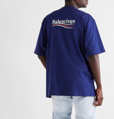 Balenciaga Oversized T-Shirt aus Baumwolljersey mit politischem Logo-Print Blau
