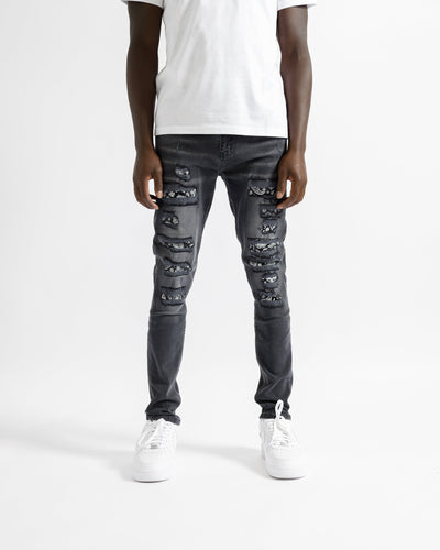 Magiri Bordeaux – Schwarze Jeans im Used-Look mit Bandana-Print