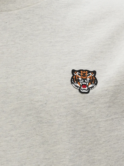 Kenzo – Lucky Tiger – Blassgraues T-Shirt mit Wappenstickerei