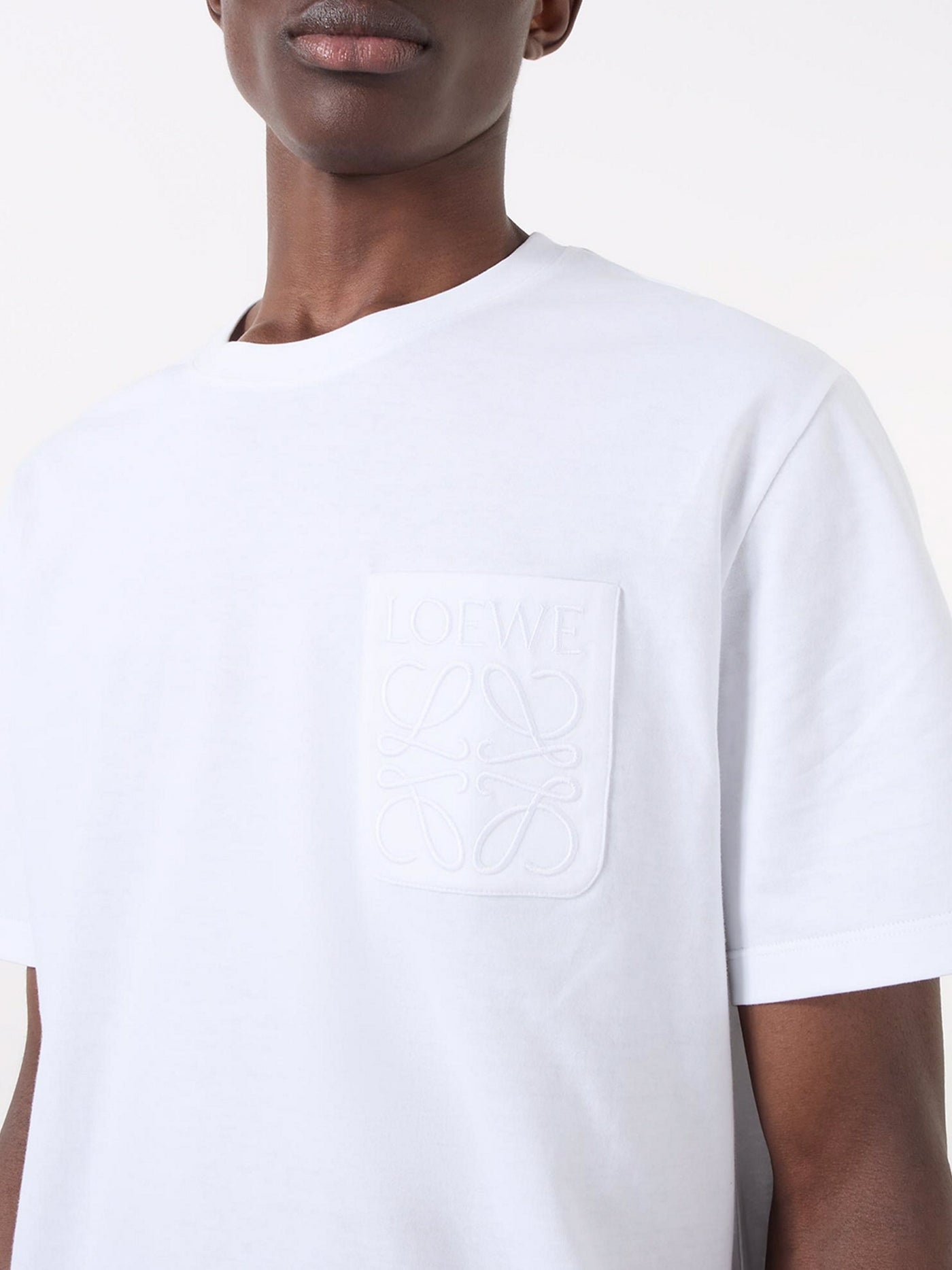 Loewe – Anagram – Weißes T-Shirt mit Fake-Tasche