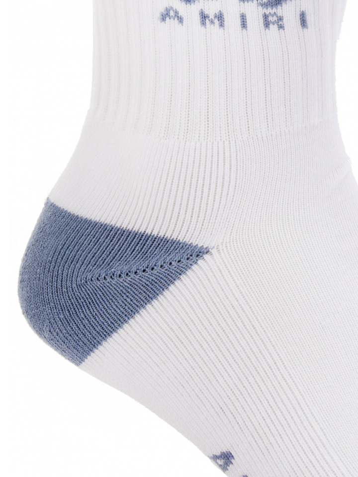Amiri – Gestreifte Socken in Weiß/Staubblau