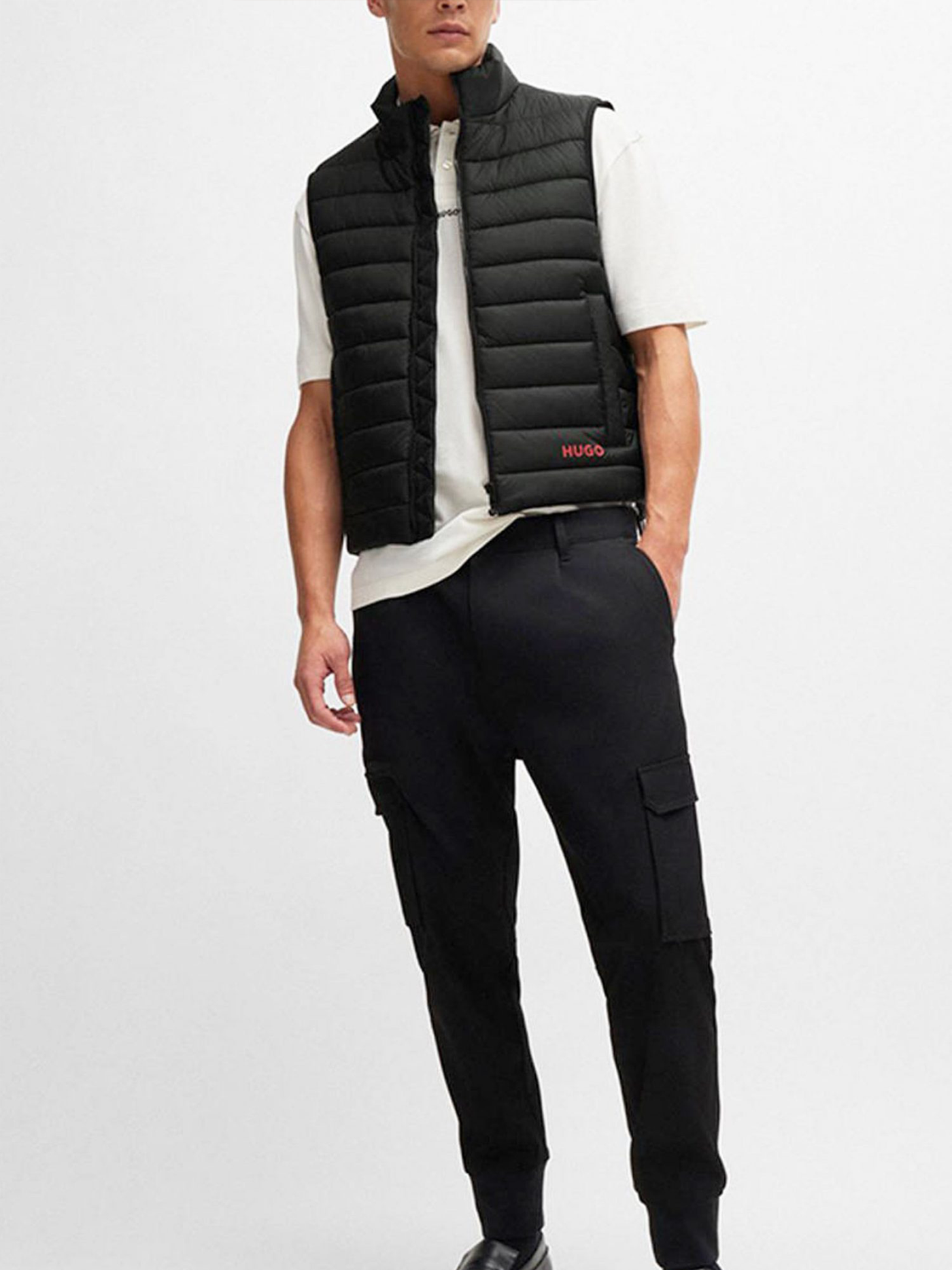 Hugo Boss – Gefütterte Weste „Brentino2341“ in Schwarz