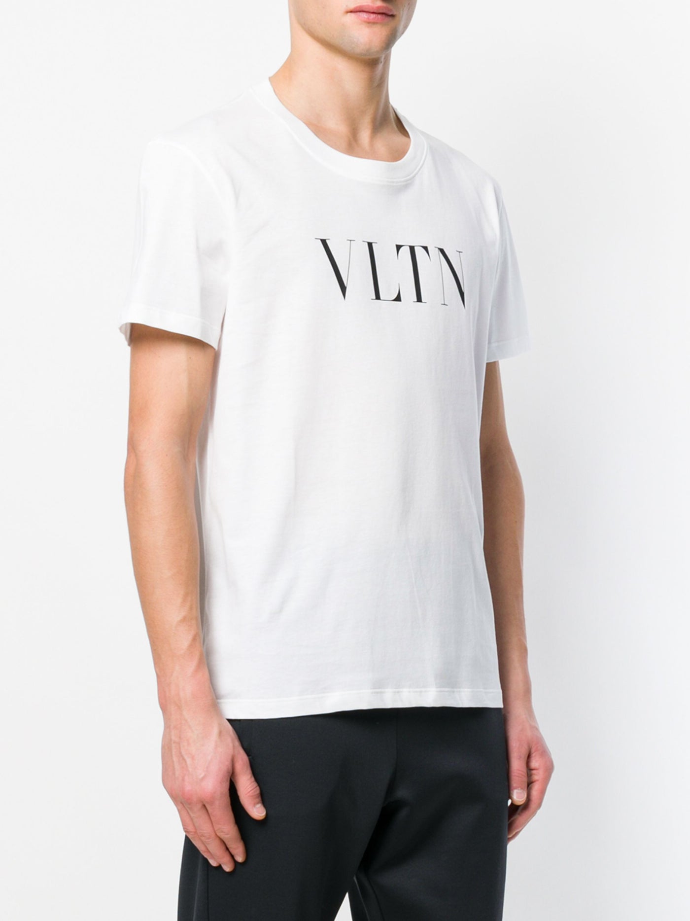 Valentino Black – Weißes T-Shirt mit auffälligem VLTN-Logoprint
