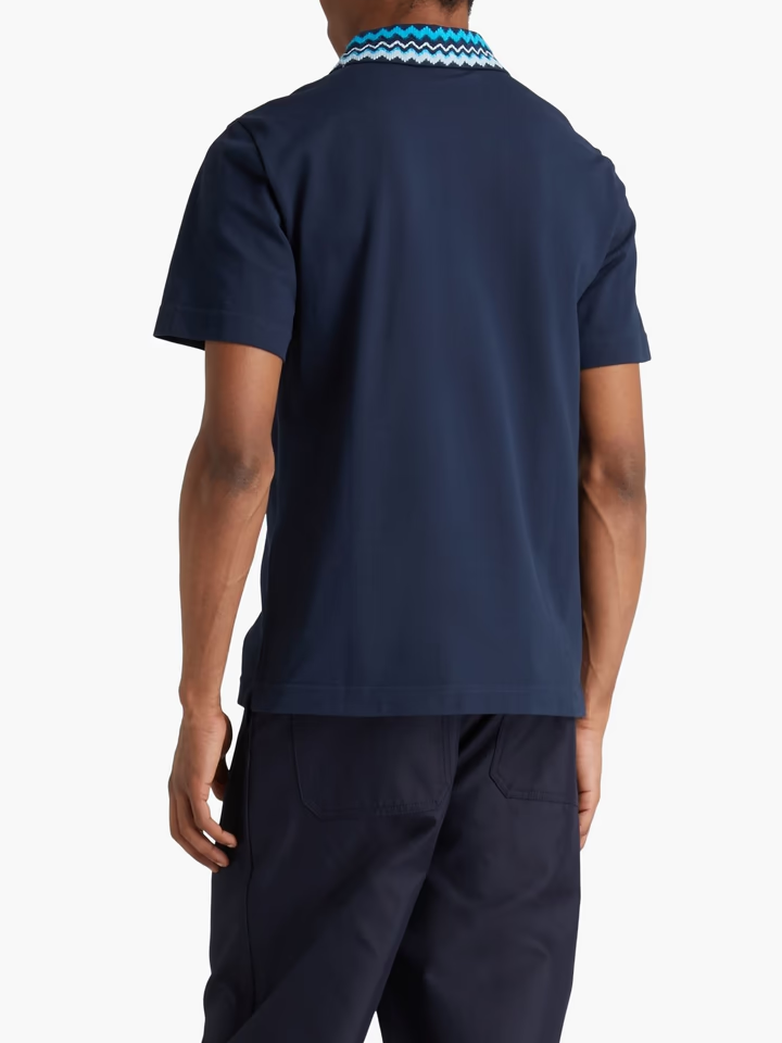 Missoni – Poloshirt mit Zickzack-Kragen in Marineblau