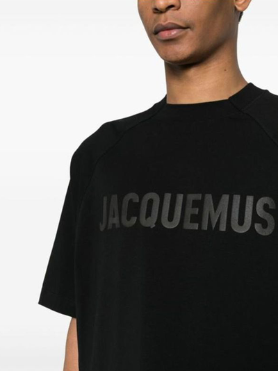 Jacquemus – Oversize-T-Shirt mit „Le Typo“-Logodruck in Schwarz